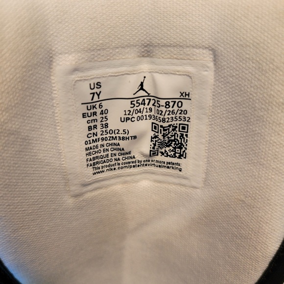 Air Jordan Nike Shoes - Picture 7 of 7